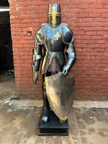 Full suit display - full,